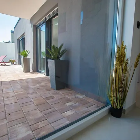 Villa M