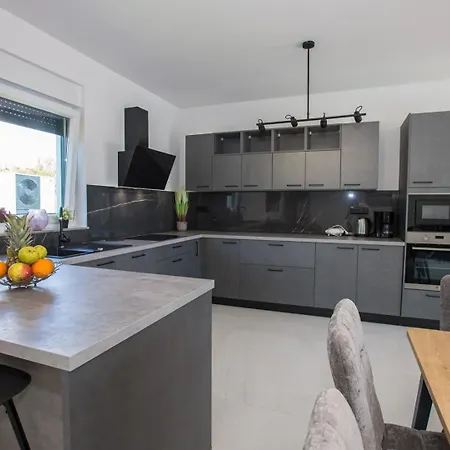 M Villa